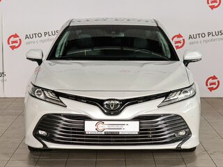 2020 Toyota Camry VIII (XV70), белый, 3069000 рублей, вид 3