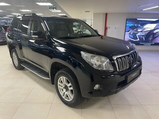 2009 Toyota Land Cruiser Prado 150 Series, чёрный, 3000000 рублей, вид 3