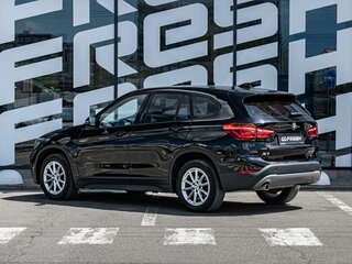 2019 BMW X1 18i sDrive II (F48), чёрный, 2115000 рублей, вид 2