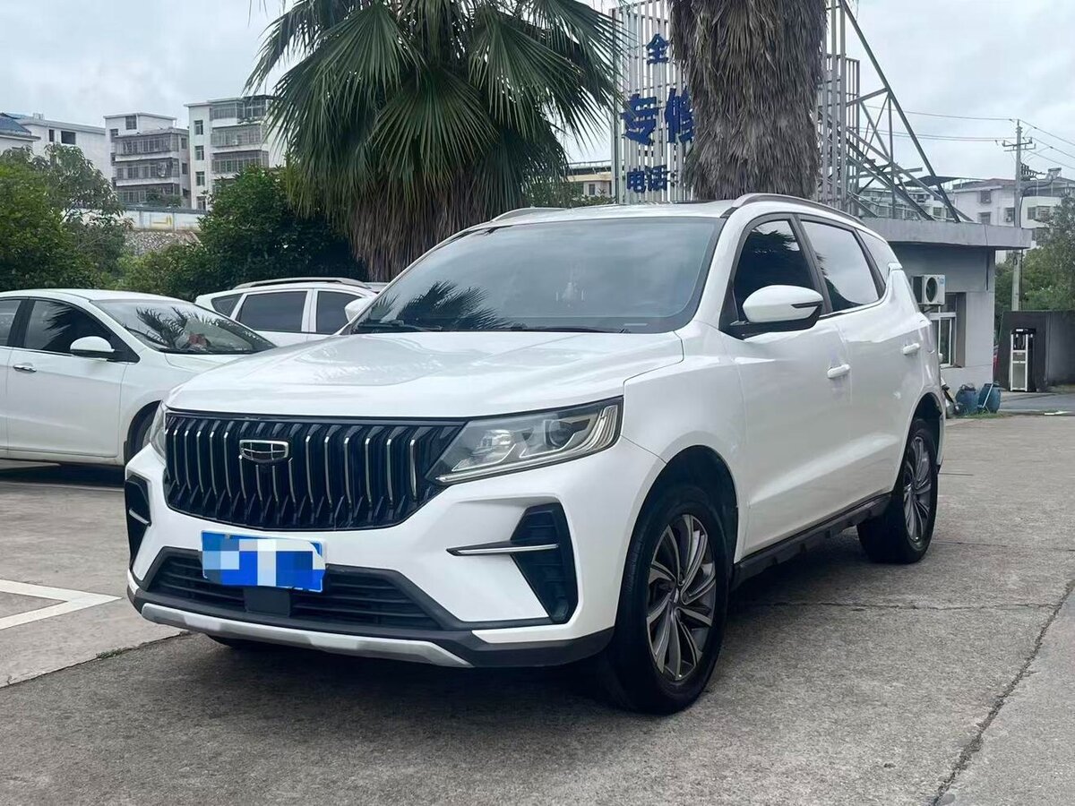 Открыть фотографии: Geely Vision X6 Pro