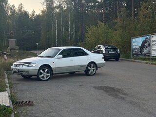1997 Toyota Camry Gracia IV (XV20), белый, 490000 рублей, вид 2