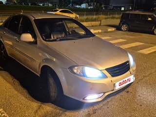 2014 Daewoo Gentra II, серебристый, 500000 рублей, вид 3