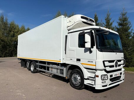 2018 Mercedes-Benz Actros, белый, 6600000 рублей, вид 4