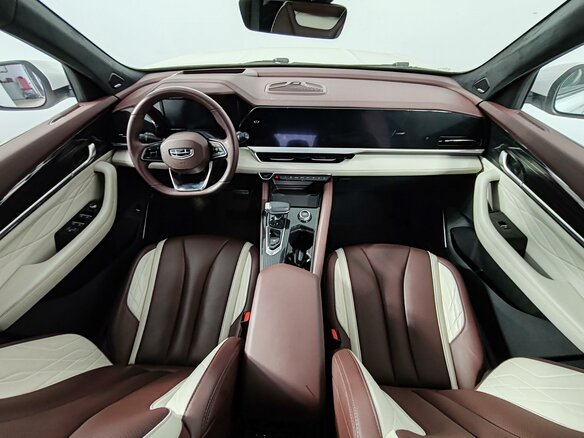 2024 Geely Monjaro I, белый, 3035000 рублей - вид 13