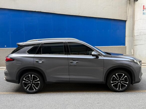 2022 GAC Trumpchi GS4 Coupe II, чёрный - вид 3