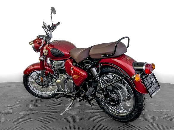 2026 Royal Enfield Classic 350, красный, 497000 рублей - вид 5
