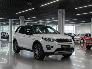 2019 Land Rover Discovery Sport I, белый, 2630000 рублей, вид 2