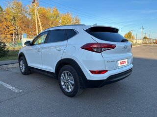 2017 Hyundai Tucson III, белый, 2100000 рублей, вид 3