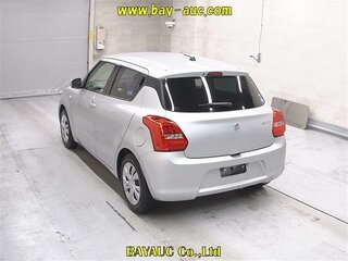 2020 Suzuki Swift V, серебристый, 800000 рублей, вид 3