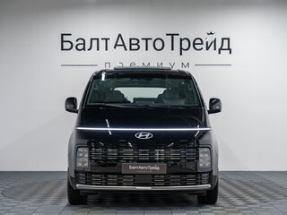 2026 Hyundai Staria I Рестайлинг, чёрный, 7350000 рублей, вид 4