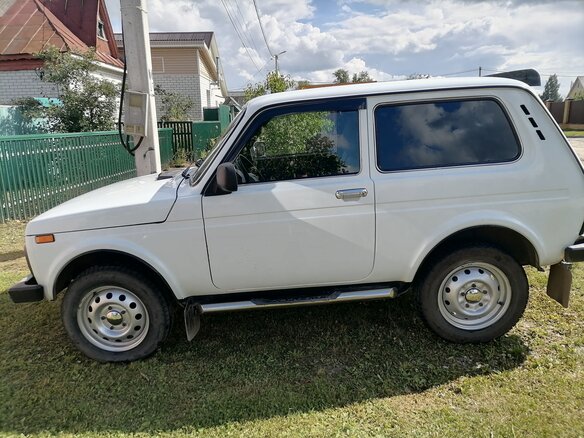2014 Lada (ВАЗ) 2121 (4x4) I Рестайлинг, белый, 550000 рублей - вид 7