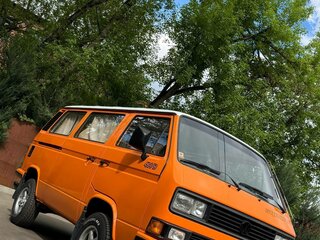 1990 Volkswagen Transporter Syncro T3, оранжевый, 2800000 рублей, вид 3