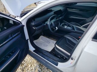 2024 Changan UNI-V I, белый, 2190000 рублей, вид 5