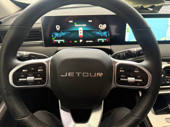 2024 Jetour X70+ I Рестайлинг, чёрный, 2400000 рублей - вид 27