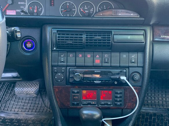 1996 Audi A6 I (C4), чёрный, 350000 рублей - вид 8