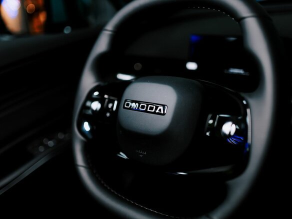 2026 Omoda C7, зелёный, 3099000 рублей - вид 1
