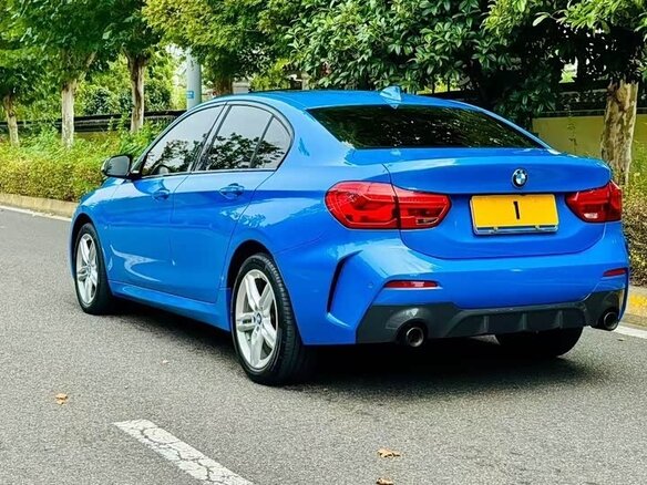 2022 BMW 1 серии 120i III (F52) Рестайлинг, голубой - вид 2