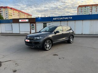 2013 Volkswagen Touareg II, серый, 2200000 рублей, вид 1