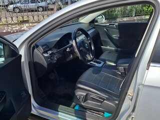2009 Volkswagen Passat B6, серебристый, 500000 рублей, вид 5