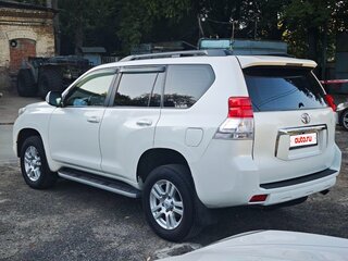 2012 Toyota Land Cruiser Prado 150 Series, белый, 2900000 рублей, вид 2