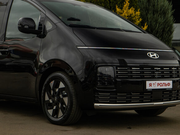 2026 Hyundai Staria I Рестайлинг, чёрный, 6690000 рублей - вид 3