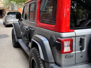 2018 Jeep Wrangler IV (JL), серый, 4300000 рублей, вид 4