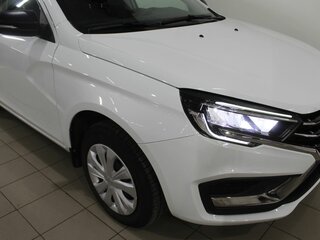 2023 Lada (ВАЗ) Vesta I Рестайлинг (NG), белый, 1320000 рублей, вид 4