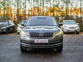 2018 Skoda Kodiaq I, серый, 1820000 рублей, вид 3