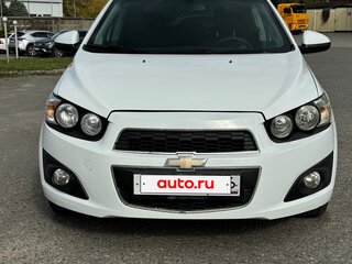2013 Chevrolet Aveo II, белый, 420000 рублей, вид 2