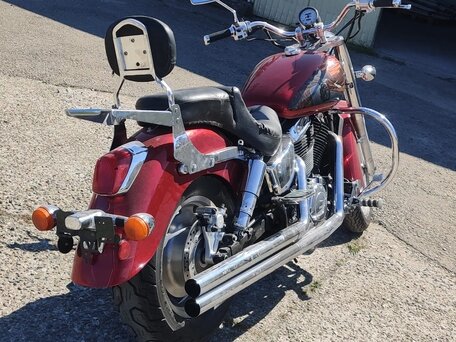 2004 Honda VT 1100, красный, 580000 рублей, вид 2