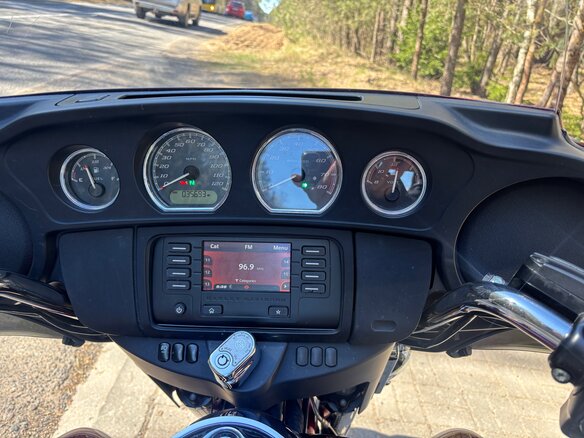 2013 Harley-Davidson Electra Glide, пурпурный, 1049000 рублей - вид 16