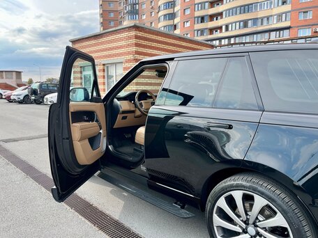 2024 Land Rover Range Rover P530 MHEV V, чёрный, 22200000 рублей, вид 4