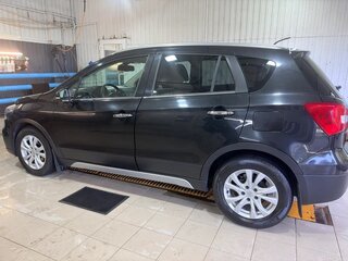 2018 Suzuki SX4 II (S-Cross) Рестайлинг, чёрный, 1850000 рублей, вид 4