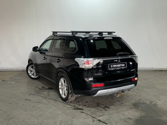 2014 Mitsubishi Outlander III, чёрный, 1160000 рублей - вид 3