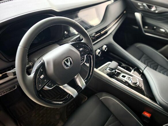 2024 Changan CS95 I Рестайлинг 2, чёрный, 4779900 рублей - вид 8