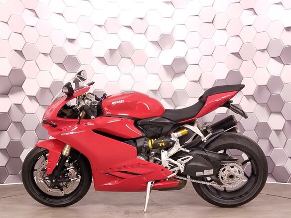 2015 Ducati Panigale S, красный, 1299000 рублей - вид 3