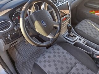 2008 Ford Focus II Рестайлинг, серебристый, 550000 рублей, вид 4