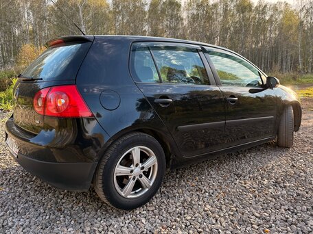 2008 Volkswagen Golf V, чёрный, 595000 рублей, вид 2
