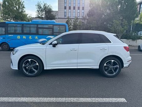2023 Audi Q3 35 TFSI II (F3), белый, 2140000 рублей, вид 4