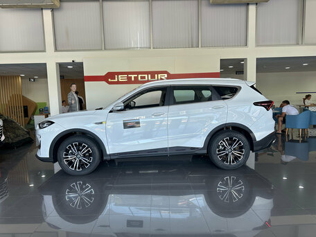 2026 Jetour X70+ I Рестайлинг, белый, 3099000 рублей, вид 1