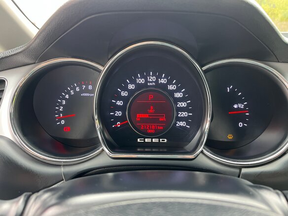 2013 Kia Ceed II, серебристый, 830000 рублей - вид 8