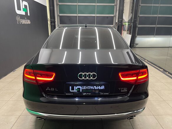 2013 Audi A8 III (D4), чёрный, 2530000 рублей - вид 4