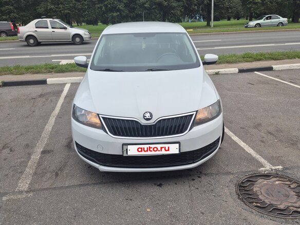 2019 Skoda Rapid I Рестайлинг, белый, 560000 рублей - вид 1