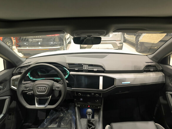 2026 Audi Q3 TFSI III (FJ), белый, 4050000 рублей - вид 12