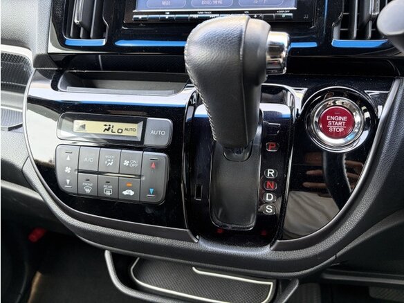 2019 Honda N-WGN I Рестайлинг, белый, 601000 рублей - вид 14