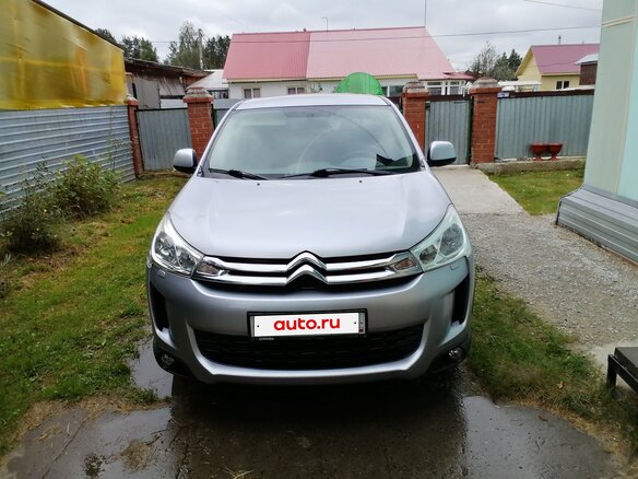 2012 Citroen C4 Aircross, серебристый, 1600000 рублей