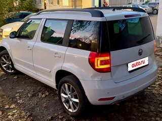 2014 Skoda Yeti I Рестайлинг, белый, 745000 рублей, вид 3