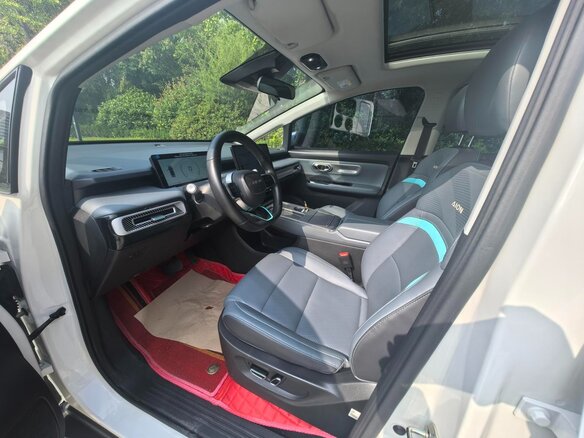 2023 Aion Y Plus 51.9 kWh, белый, 1535005 рублей - вид 8