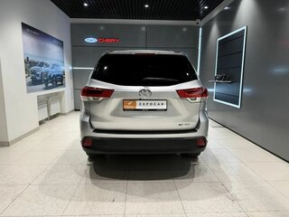 2016 Toyota Highlander III (XU50) Рестайлинг, серый, 2880000 рублей, вид 5