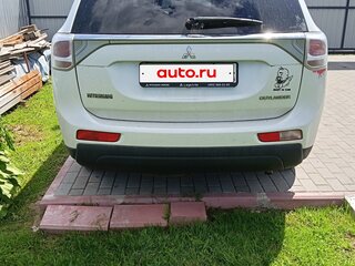 2012 Mitsubishi Outlander III, белый, 1154000 рублей, вид 4